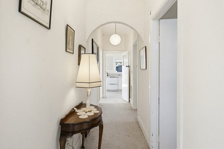 Photo of property in 19 Campbell Street, Karori, Wellington, 6012