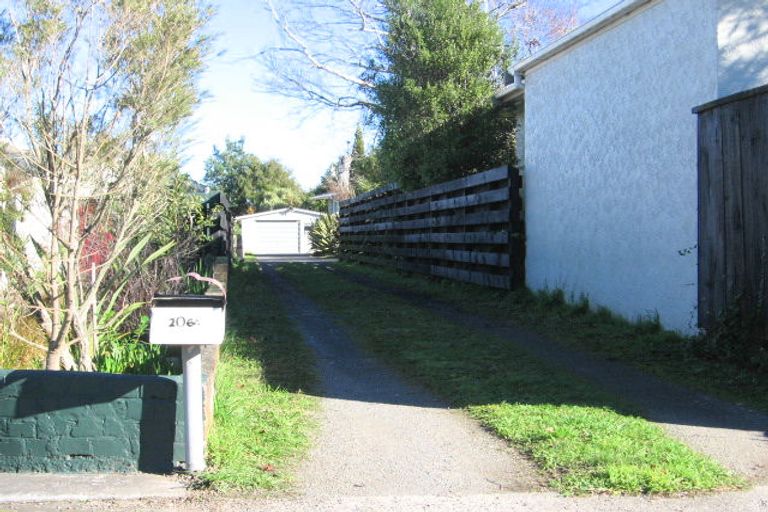 Photo of property in 206a Vogel Street, Roslyn, Palmerston North, 4414