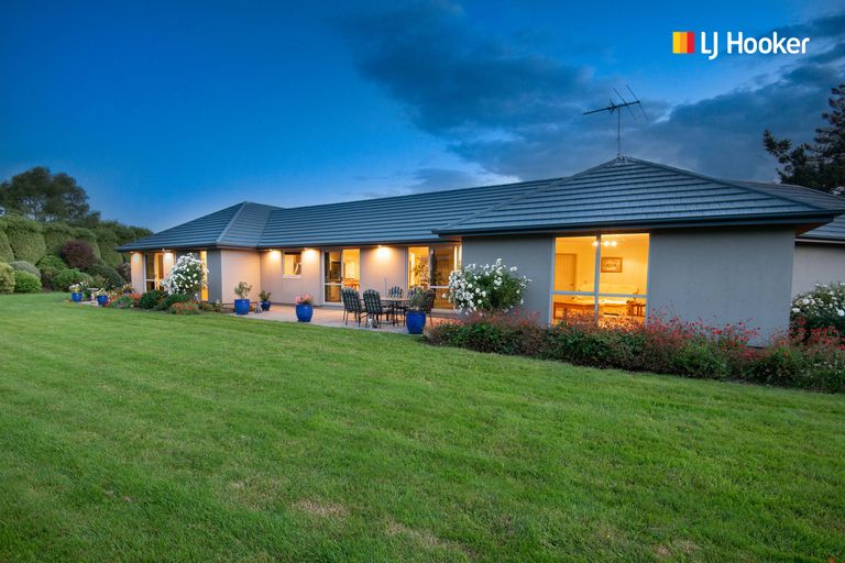 Photo of property in 479 Riccarton Road West, North Taieri, Mosgiel, 9092