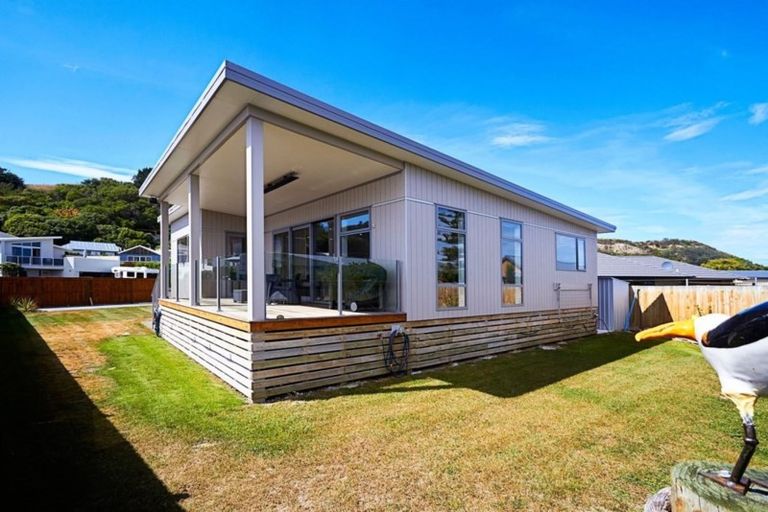 Photo of property in 43 Kotuku Road, South Bay, Kaikoura, 7300