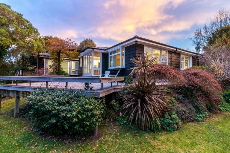 Photo of property in 9 Joyce Crescent, Ilam, Christchurch, 8041
