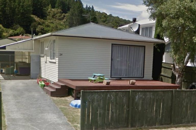 Photo of property in 24 Meremere Street, Wainuiomata, Lower Hutt, 5014