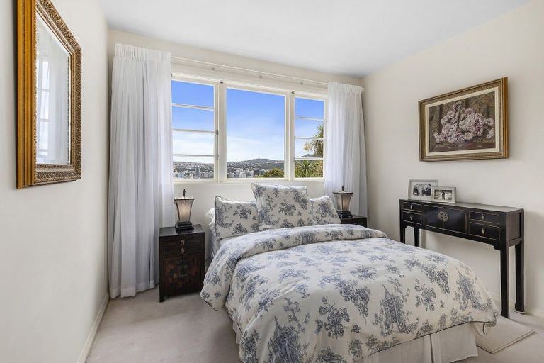 Photo of property in 29a Grass Street, Roseneath, Wellington, 6011