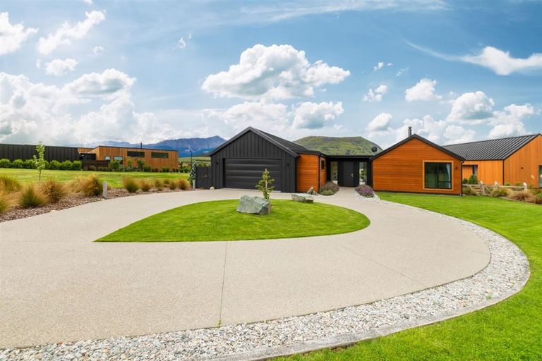 Photo of property in 2 Big Valley Drive, Jacks Point, Queenstown, 9371