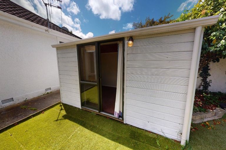 Photo of property in 11 Franklin Avenue, Hokowhitu, Palmerston North, 4410