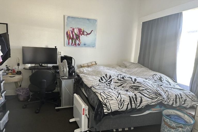 Photo of property in 43 Surrey Street, Caversham, Dunedin, 9012