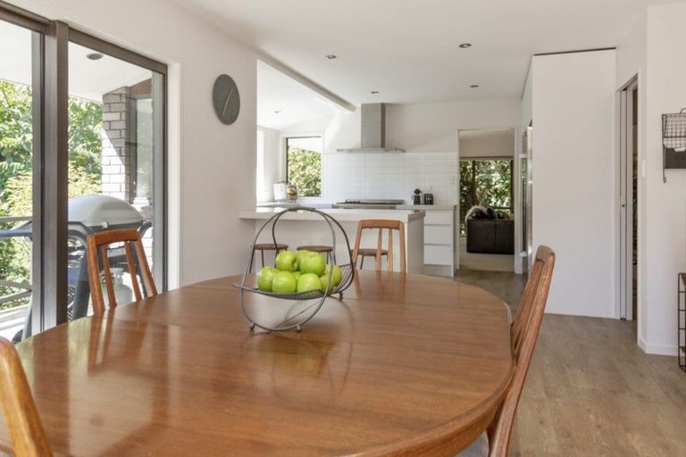 Photo of property in 40d Karina Road, Merrilands, New Plymouth, 4312