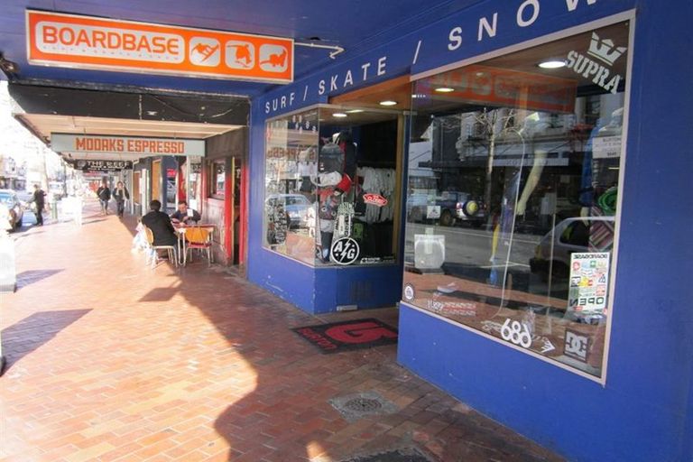 Photo of property in 341-357 George Street, Stokes Valley, Lower Hutt, 5019