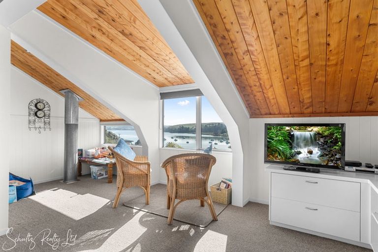 Photo of property in 12 Cliff Street, Pahi, Paparoa, 0571