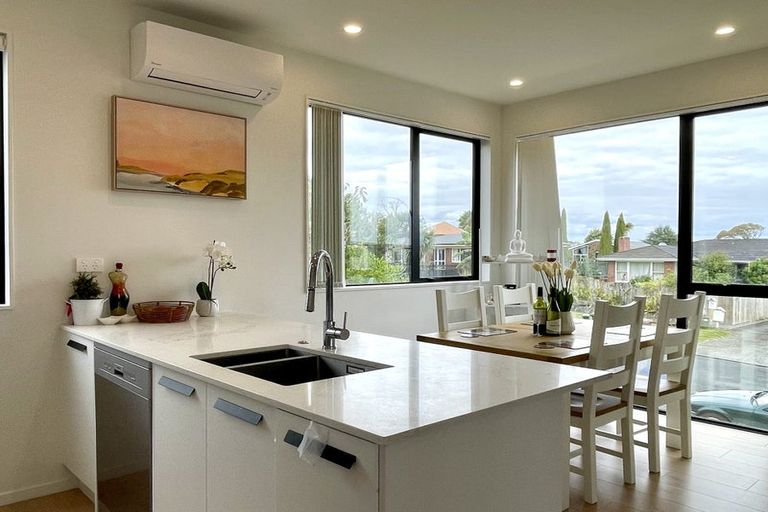 Photo of property in 1/14 Ayr Road, Pakuranga, Auckland, 2010