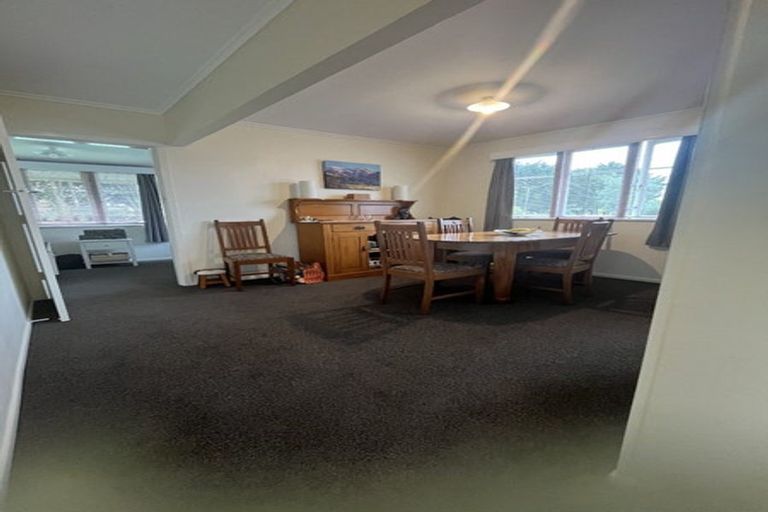 Photo of property in 1/7 Settlement Road, Papakura, 2110