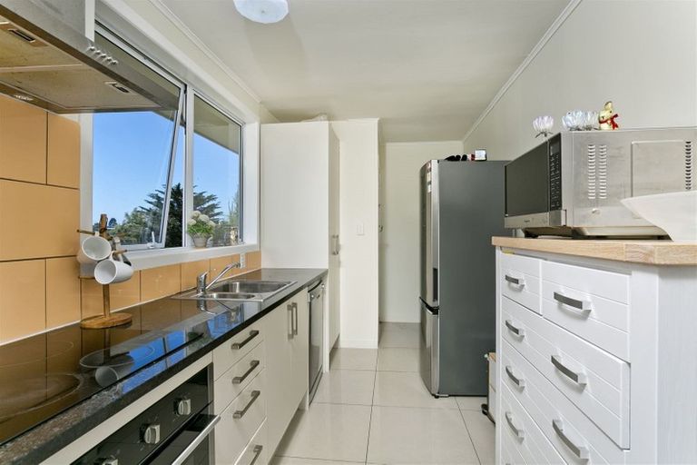 Photo of property in 63 Manuka Road, Bayview, Auckland, 0629