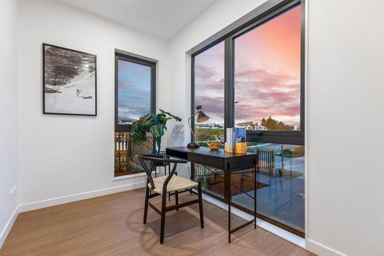 Photo of property in 216 Henwood Road, Westgate, 0814