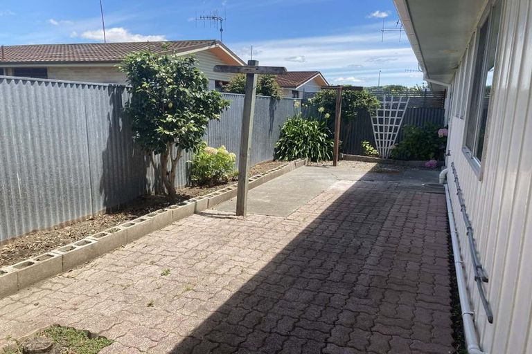 Photo of property in 4/2 King Street, Taradale, Napier, 4112