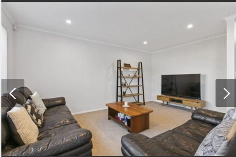 Photo of property in 25 Forbes Mccammon Drive, Swanson, Auckland, 0614