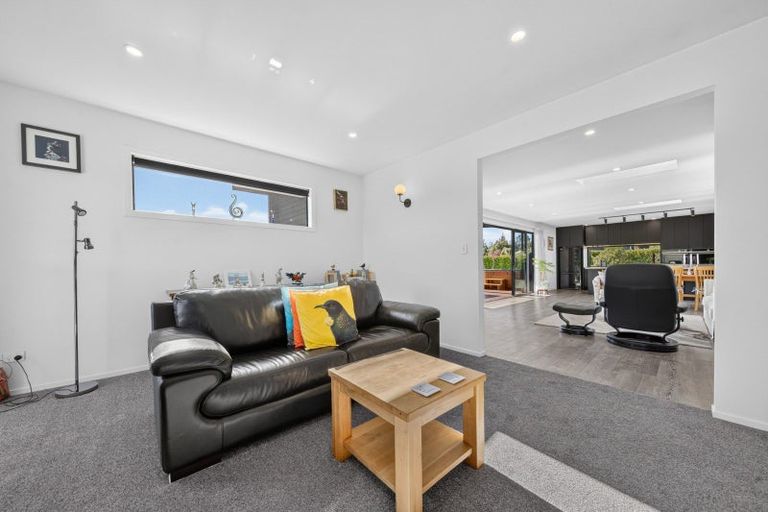 Photo of property in 25 Mill Grove, Clareville, Carterton, 5713