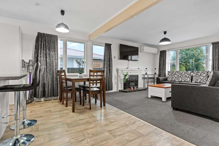 Photo of property in 13 Logan Street, Fairy Springs, Rotorua, 3015