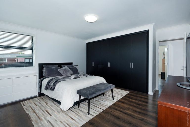 Photo of property in 150 Beach Road, North New Brighton, Christchurch, 8083