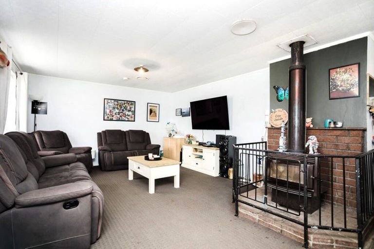 Photo of property in 2a Mathew Street, Dannevirke, 4930