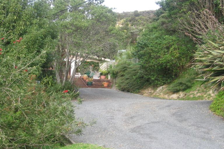 Photo of property in 2480 Wyuna Bay Road, Wyuna Bay, Coromandel, 3581