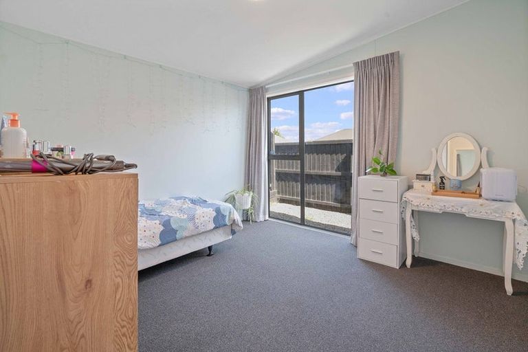 Photo of property in 9a Cuffs Road, Wainoni, Christchurch, 8061