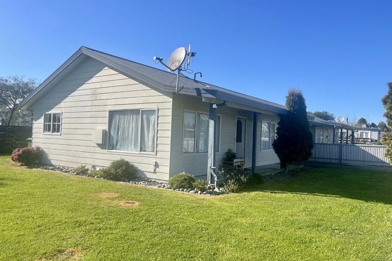 Photo of property in 900 Collinge Road, Mayfair, Hastings, 4122