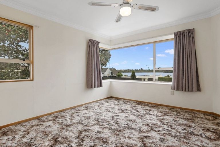 Photo of property in 1 Rangataua Street, Welcome Bay, Tauranga, 3112