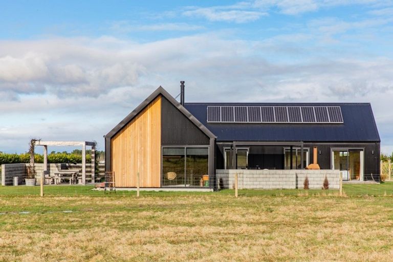 Photo of property in 235 Kennedys Hill Road, Cust, Rangiora, 7471