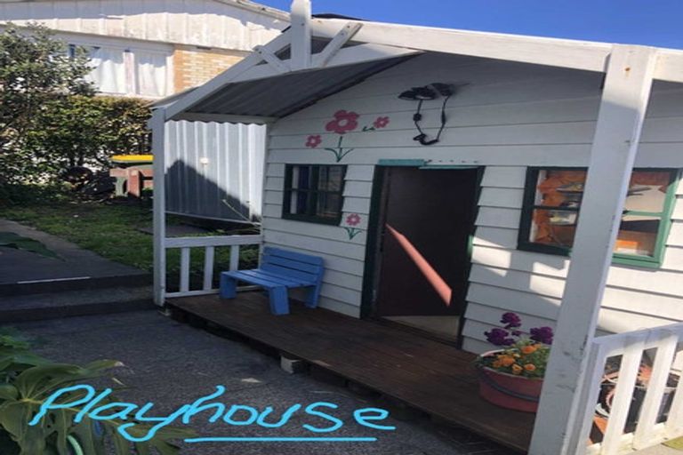 Photo of property in 2/33 Egremont Street, Belmont, Auckland, 0622