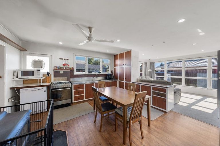 Photo of property in 179 Grimseys Road, Redwood, Christchurch, 8051