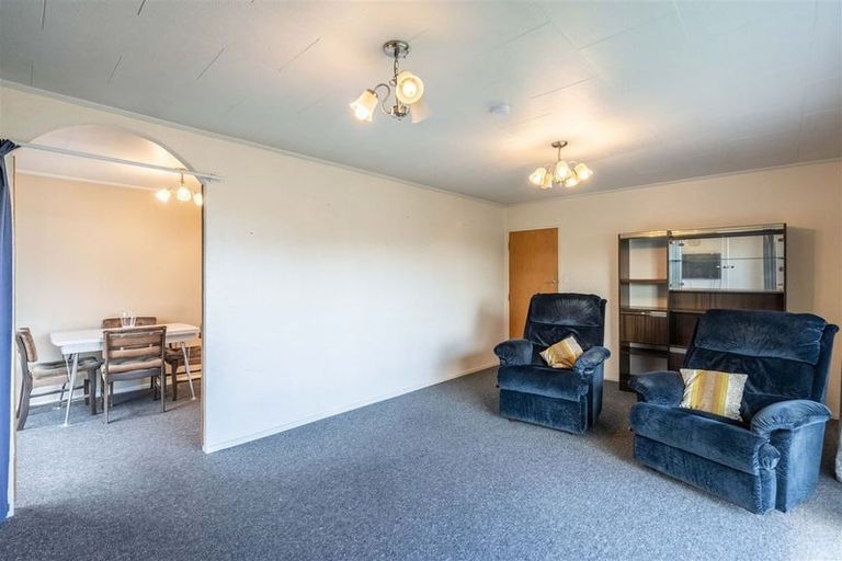 Photo of property in 2 Brooke Street, Heidelberg, Invercargill, 9812