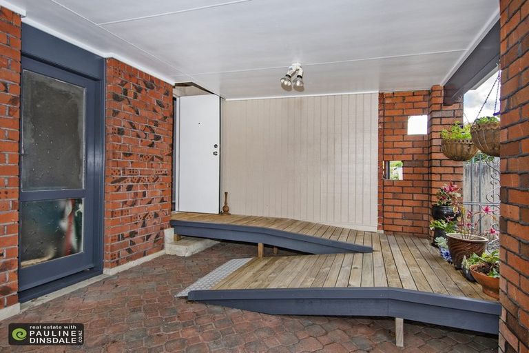 Photo of property in 12 Kotare Crescent, Maunu, Whangarei, 0110