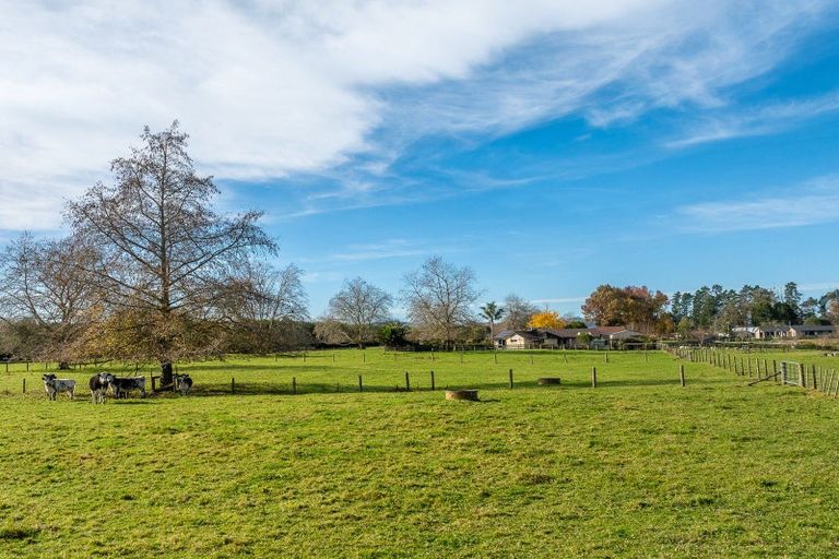 Photo of property in 26 Badger Close, Newstead, Hamilton, 3286