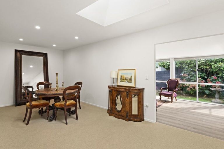 Photo of property in 2 Nigel Street, Havelock North, 4130