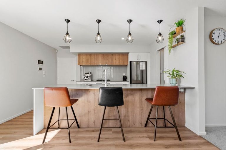 Photo of property in 3 Woodford Avenue, Woodend, 7610