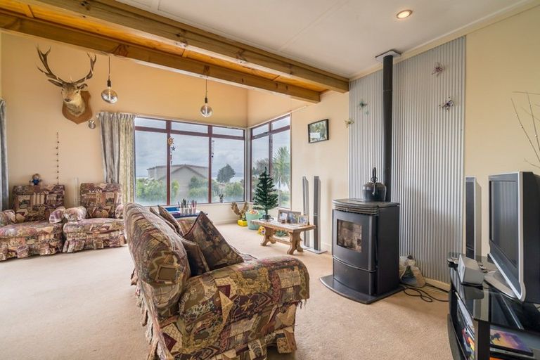 Photo of property in 1 Rimu Street, Kaka Point, Balclutha, 9271