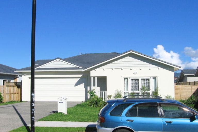 Photo of property in 11 Mulvaney Crescent, Henderson, Auckland, 0612