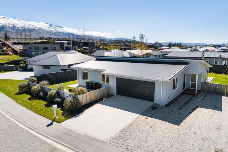 Photo of property in 4 Parkburn Lane, Mount Pisa, Cromwell, 9383