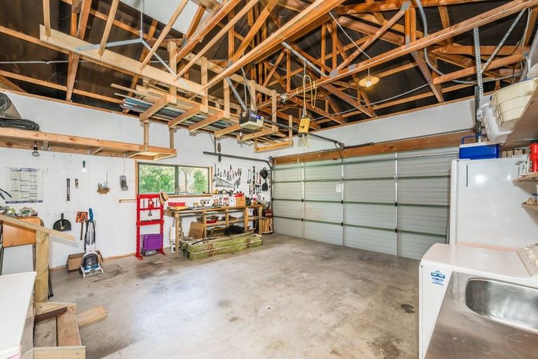 Photo of property in 9 Hurworth Grove, Waikanae, 5036