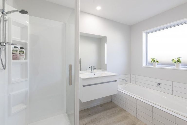 Photo of property in 13 Higgins Street, Woodend, 7610