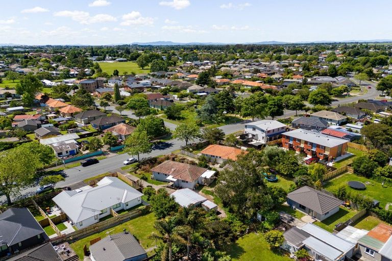 Photo of property in 10 Holland Road, Fairfield, Hamilton, 3214