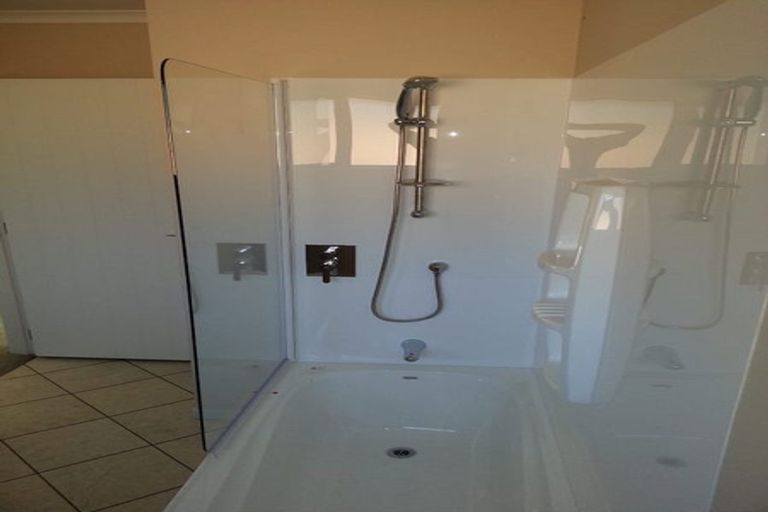 Photo of property in 12 Grenville Street, Waiwhetu, Lower Hutt, 5010