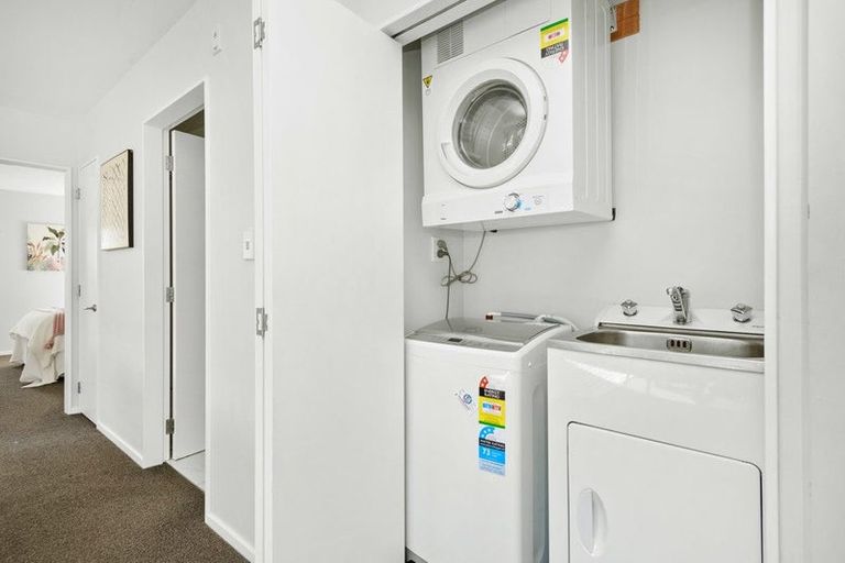 Photo of property in 3/232 Main Road, Tawa, Wellington, 5028