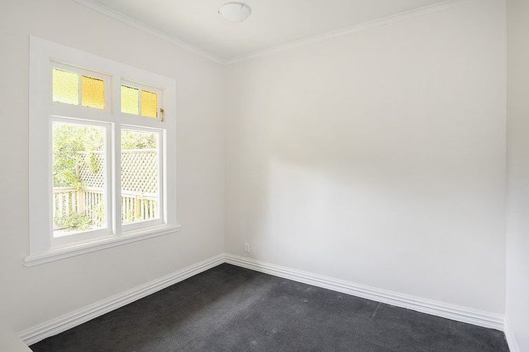 Photo of property in 17 Clyde Street, Oamaru North, Oamaru, 9400