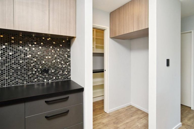 Photo of property in 36 Minerva Crescent, Woodend, 7610