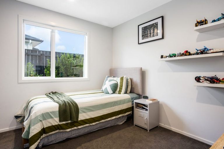 Photo of property in 156 Navigation Drive, Whitby, Porirua, 5024