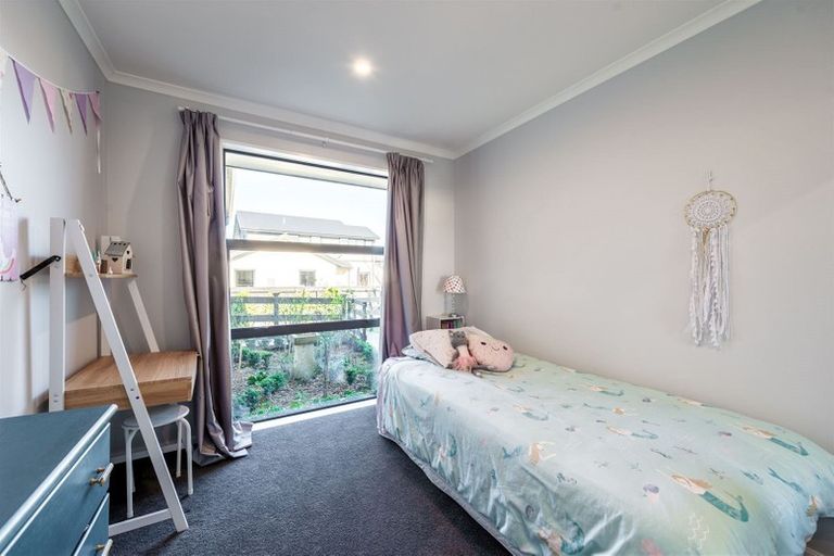 Photo of property in 11 O'rourke Place, Casebrook, Christchurch, 8051
