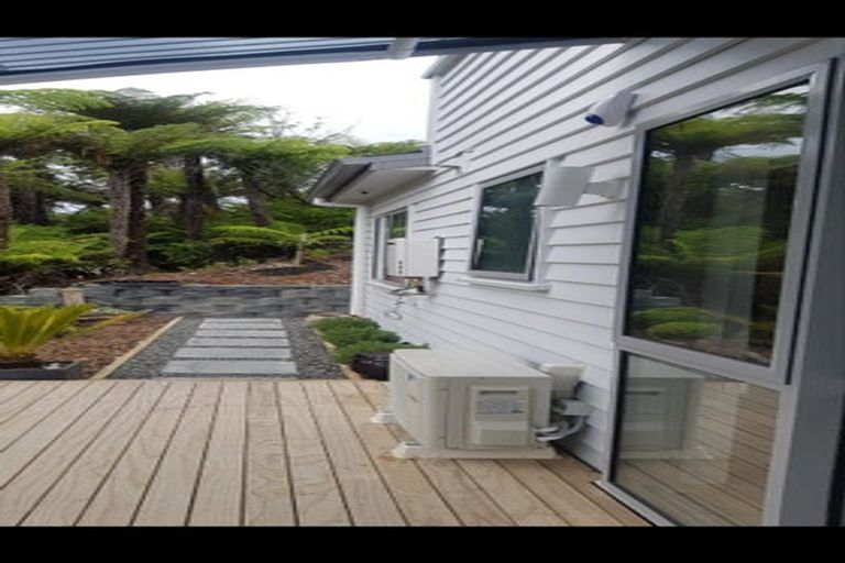 Photo of property in 18 Vazey Way, Hobsonville, Auckland, 0618