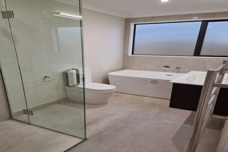 Photo of property in 16 Horoeka Street, Avonhead, Christchurch, 8042