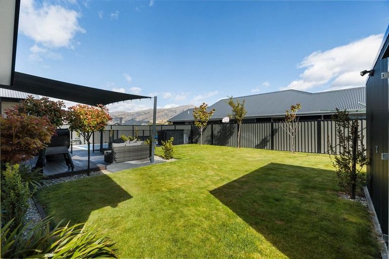 Photo of property in 6 Hortons Way, Cromwell, 9310